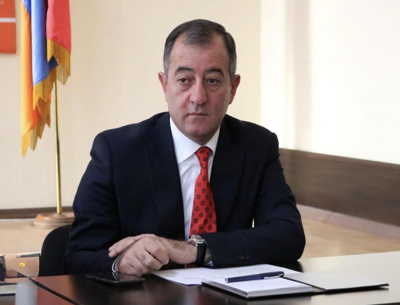 Մհեր Խաչատրյանին շնորհվել է քաղաքացիական ծառայության երրորդ դասի պետական խորհրդականի դասային աստիճան
